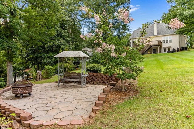 119 Blalock Coves Drive, Chesnee, SC 29323