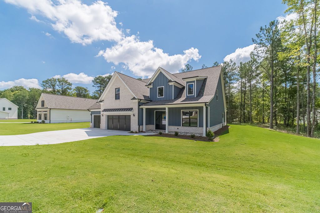 887 Bessie Court, Loganville, GA 30052 — photo 2