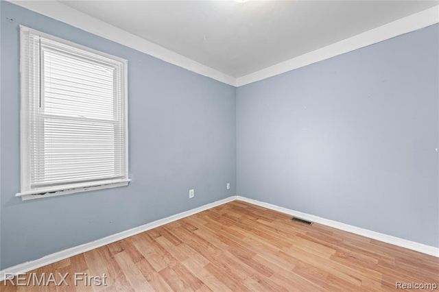 22000 Cunningham Avenue, Warren, MI 48091