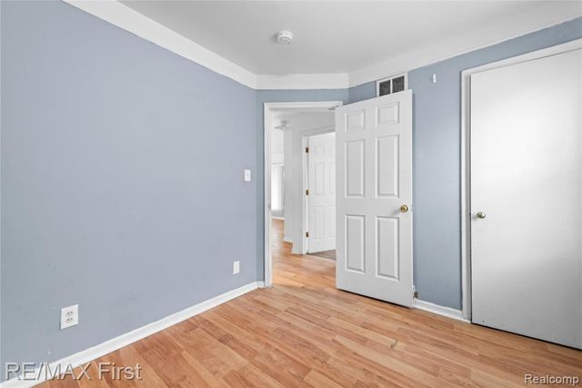 22000 Cunningham Avenue, Warren, MI 48091