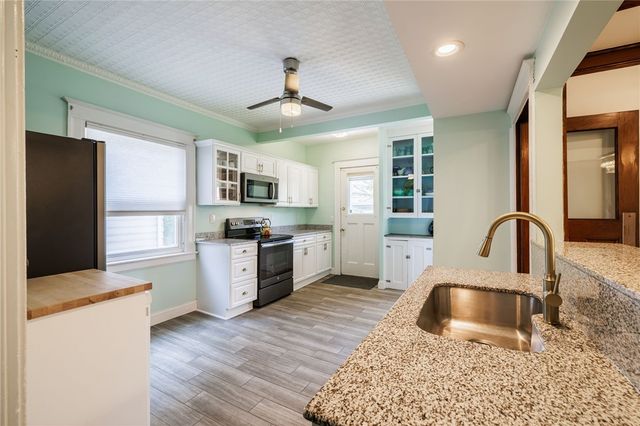 115 Ferris St, Rochester, NY 14609
