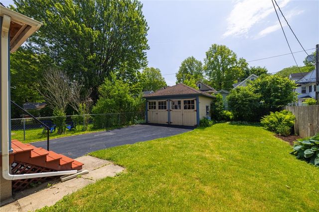 115 Ferris St, Rochester, NY 14609