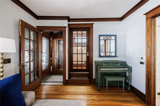 115 Ferris St, Rochester, NY 14609