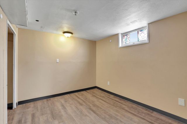 59 E Sanson Ave, Spokane, WA 99207