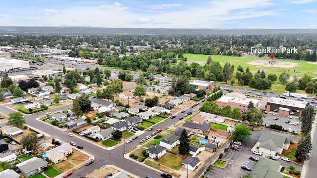 59 E Sanson Ave, Spokane, WA 99207