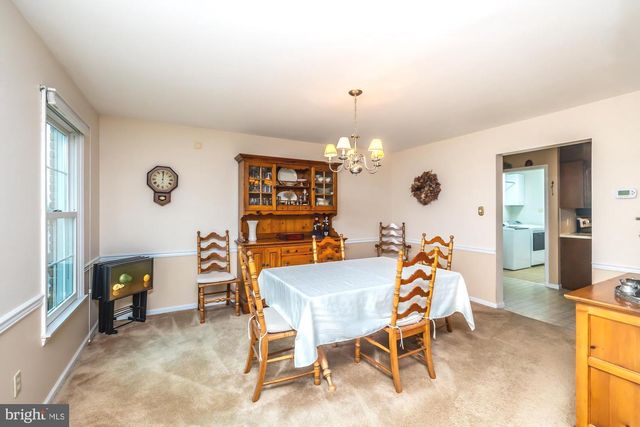 30 ESTATES DR, Reading, PA 19606