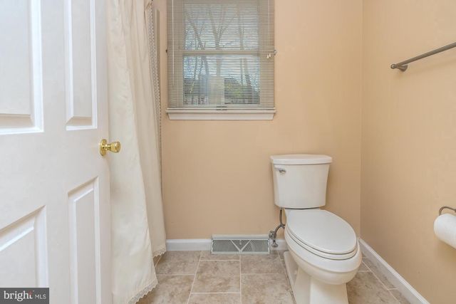 30 ESTATES DR, Reading, PA 19606