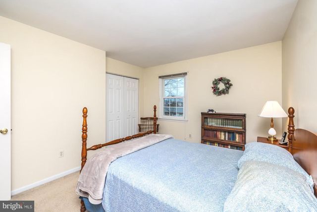 30 ESTATES DR, Reading, PA 19606