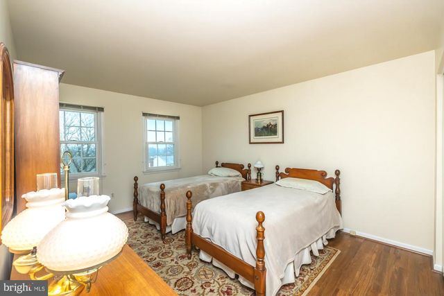 30 ESTATES DR, Reading, PA 19606