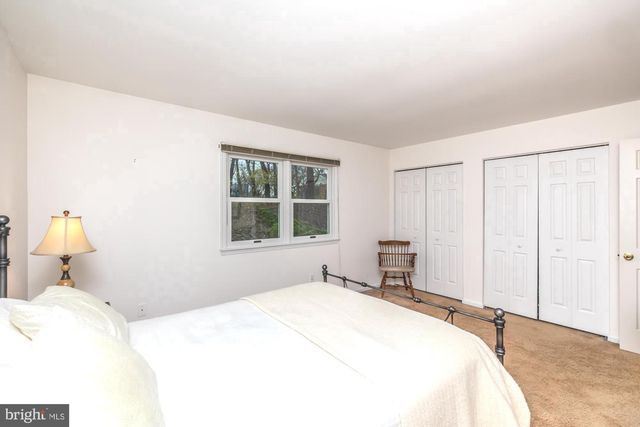 30 ESTATES DR, Reading, PA 19606