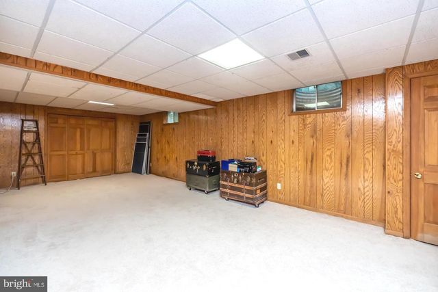 30 ESTATES DR, Reading, PA 19606