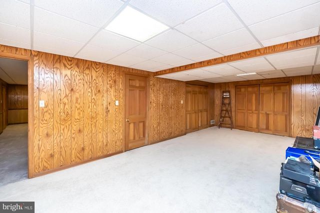 30 ESTATES DR, Reading, PA 19606