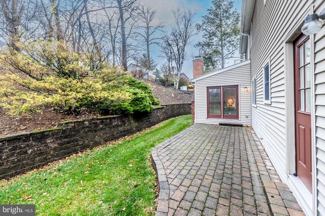 30 ESTATES DR, Reading, PA 19606