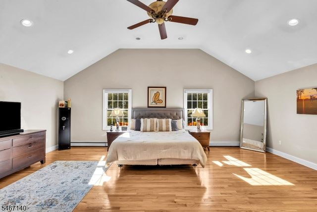 6 Cooper Ave, Roseland Boro, NJ 07068