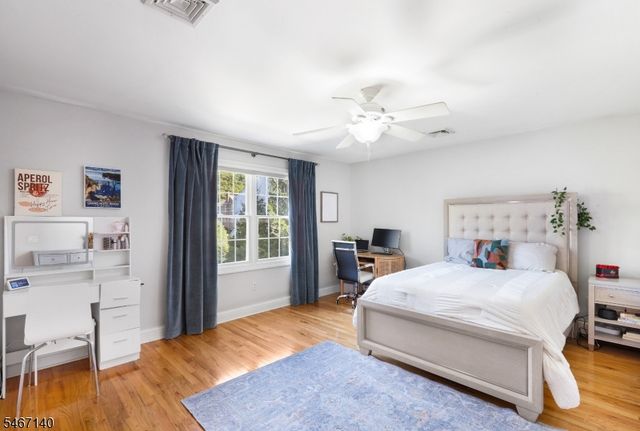 6 Cooper Ave, Roseland Boro, NJ 07068