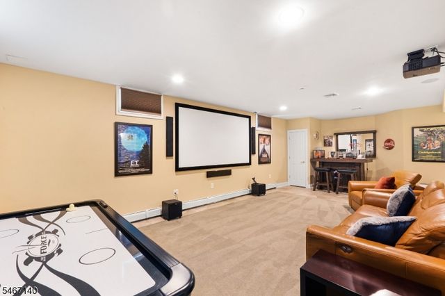 6 Cooper Ave, Roseland Boro, NJ 07068