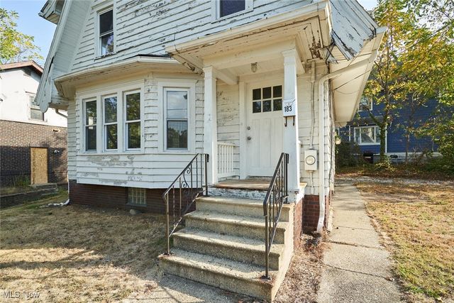 183 Colony Crescent, Akron, OH 44305