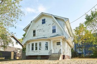 183 Colony Crescent, Akron, OH 44305