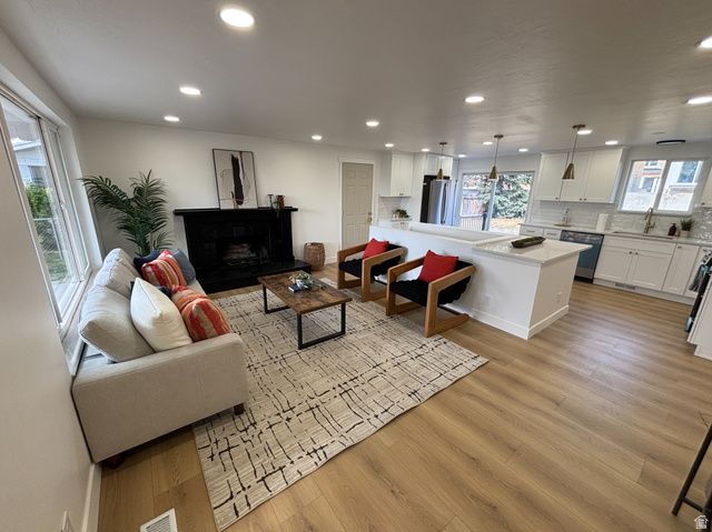 6709 S 230 E, Midvale, UT 84047