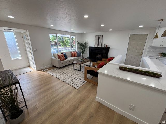 6709 S 230 E, Midvale, UT 84047