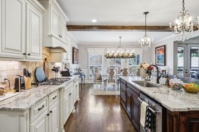 1300 Stovall Ln, Mount Juliet, TN 37122