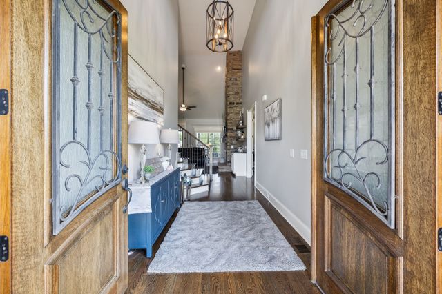 1300 Stovall Ln, Mount Juliet, TN 37122