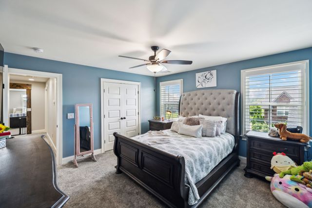 1300 Stovall Ln, Mount Juliet, TN 37122