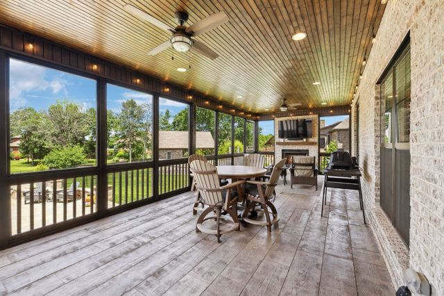 1300 Stovall Ln, Mount Juliet, TN 37122