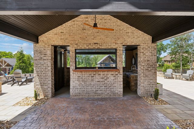 1300 Stovall Ln, Mount Juliet, TN 37122