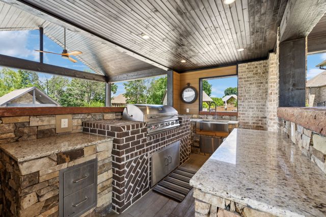 1300 Stovall Ln, Mount Juliet, TN 37122