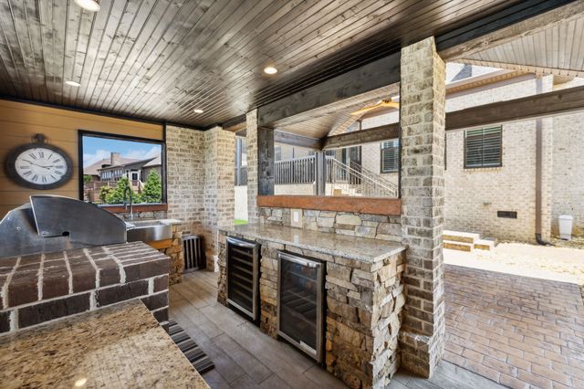 1300 Stovall Ln, Mount Juliet, TN 37122