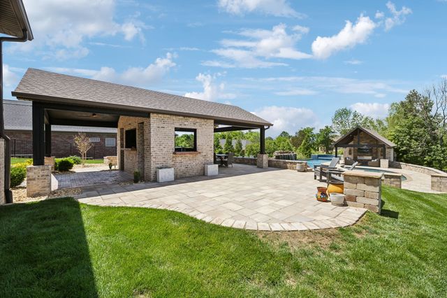 1300 Stovall Ln, Mount Juliet, TN 37122