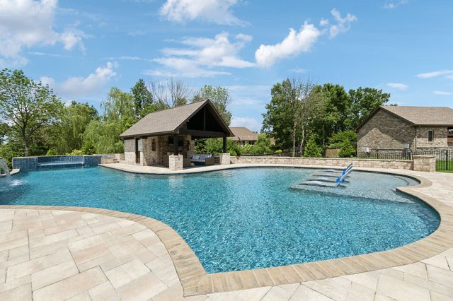 1300 Stovall Ln, Mount Juliet, TN 37122