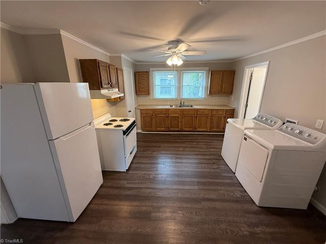 4008 Leo Street, Winston-salem, NC 27105