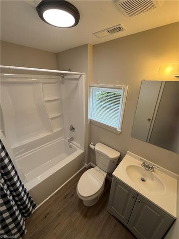 4008 Leo Street, Winston-salem, NC 27105