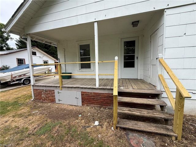 4008 Leo Street, Winston-salem, NC 27105