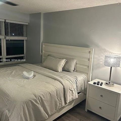 4010 Galt Ocean Dr 207, Fort Lauderdale, FL 33308