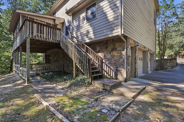 9232 Inglebrook Drive, Ooltewah, TN 37363