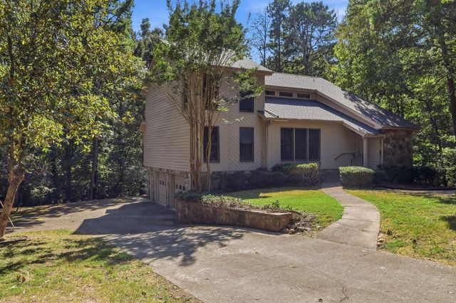 9232 Inglebrook Drive, Ooltewah, TN 37363