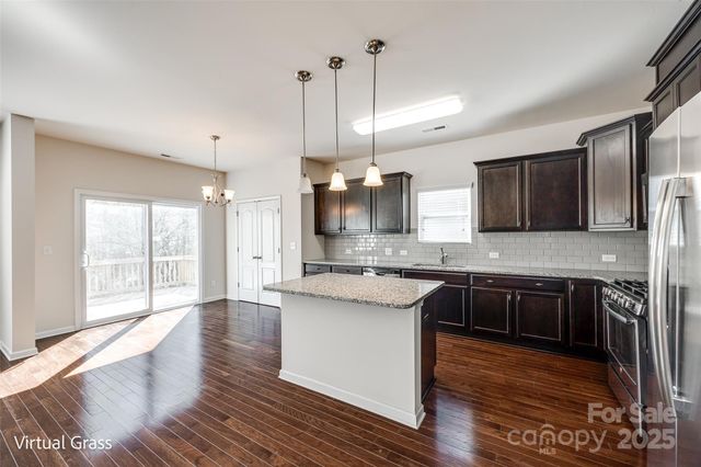 1929 Shorthorn Street, Charlotte, NC 28213