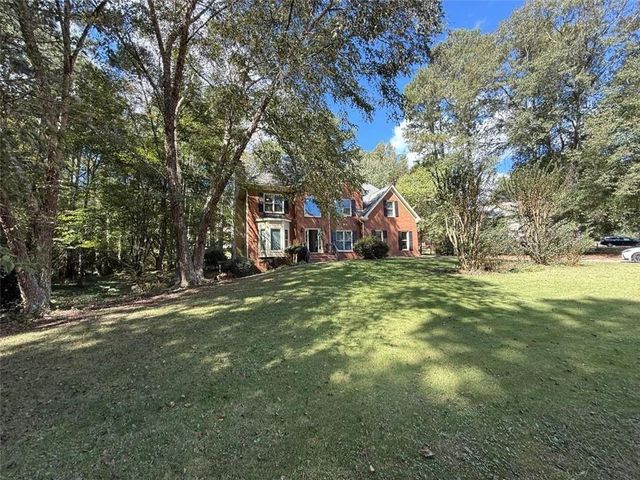 2781 Jen Chris Drive, Snellville, GA 30039