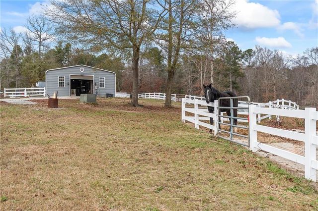 2150 Smyrna Ridge SW Court, Conyers, GA 30094