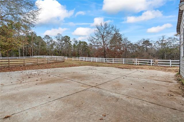 2150 Smyrna Ridge SW Court, Conyers, GA 30094