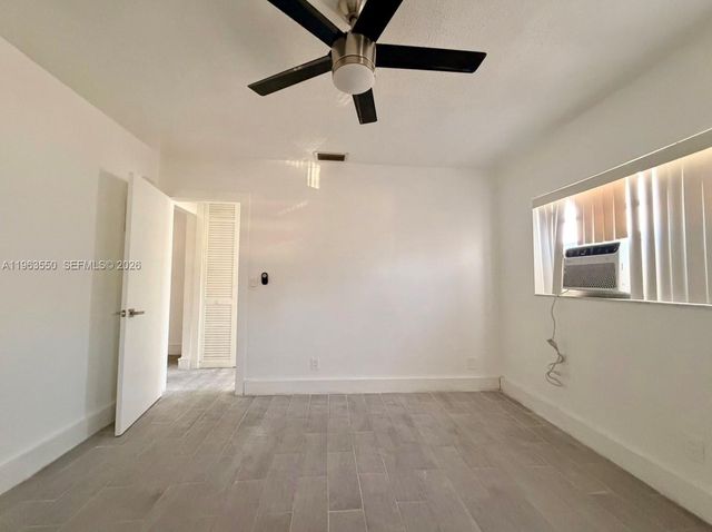 3515 Van Buren St 102, Hollywood, FL 33021