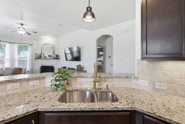 1101 Pennybaker Lane, Mckinney, TX 75071