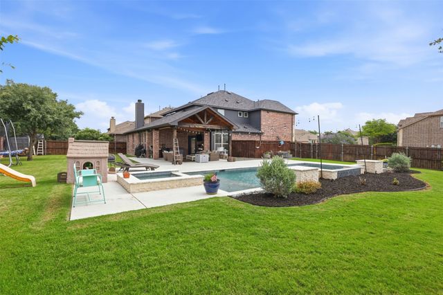 1101 Pennybaker Lane, Mckinney, TX 75071