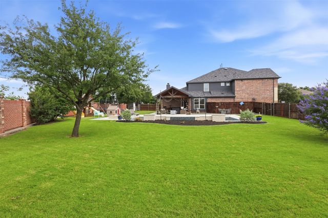 1101 Pennybaker Lane, Mckinney, TX 75071