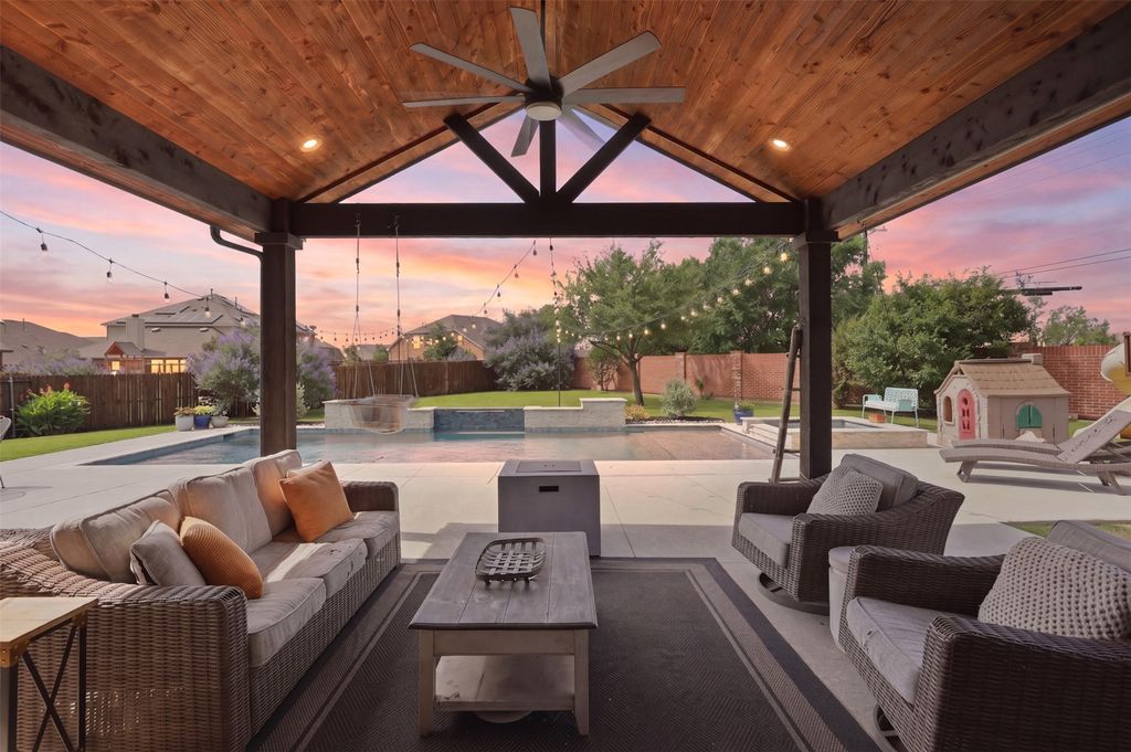 1101 Pennybaker Lane, Mckinney, TX 75071