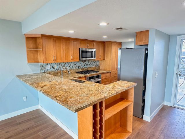155 Mangano, Encinitas, CA 92024