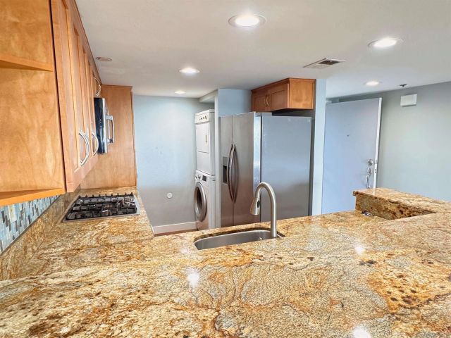 155 Mangano, Encinitas, CA 92024